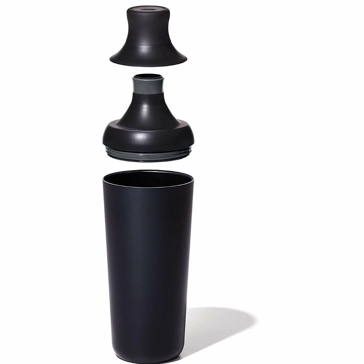OXO Good Grips 20oz Plastic Cocktail Shaker | Black 2 OXO Good Grips 20oz Plastic Cocktail Shaker | Black - Image 2