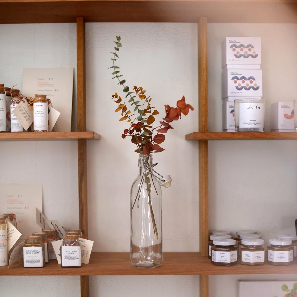 Bormioli Rocco 33.75oz Emilia Glass Bottle 4 Bormioli Rocco 33.75oz Emilia Glass Bottle - Image 4