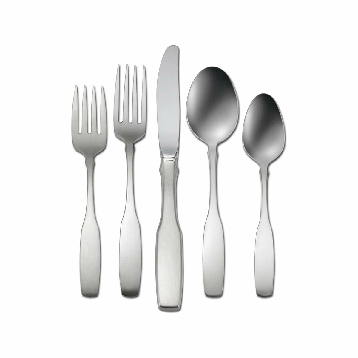 Oneida 18/10 Stainless Steel 5-Piece Flatware Set | Paul Revere 1 Oneida 18/10 Stainless Steel 5-Piece Flatware Set | Paul Revere
