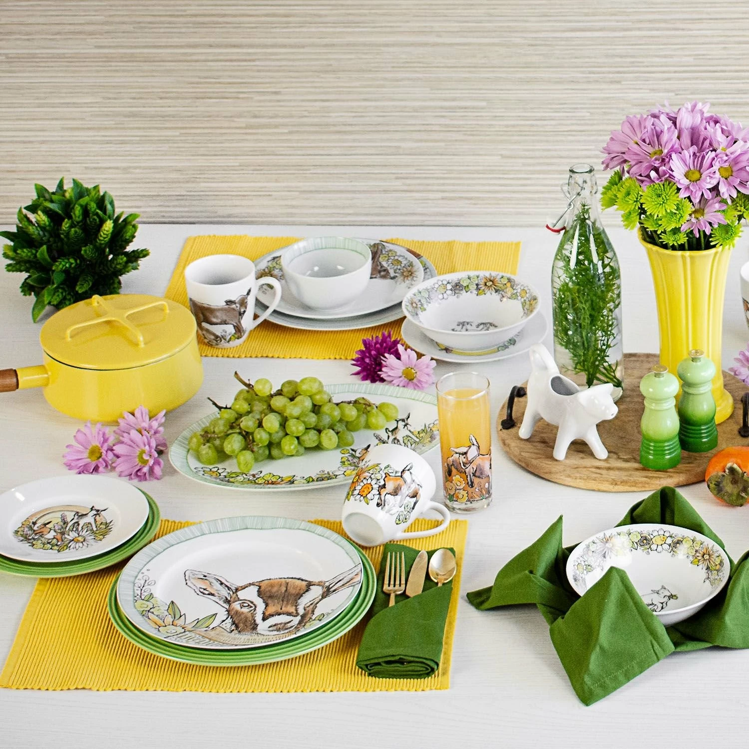 Everything Kitchens Barnyard Baby Animals 28-Piece Dinnerware Set | Assorted 9 Everything Kitchens Barnyard Baby Animals 28-Piece Dinnerware Set | Assorted - Image 9