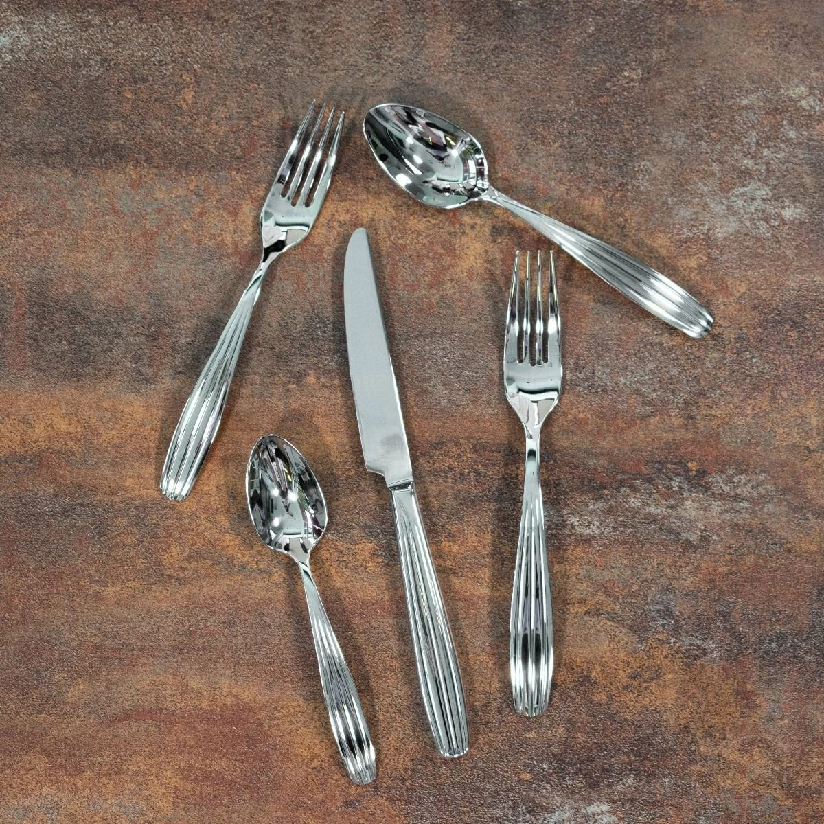 Reed & Barton 5-Piece Place Setting | Reed 2 Reed & Barton 5-Piece Place Setting | Reed - Image 2