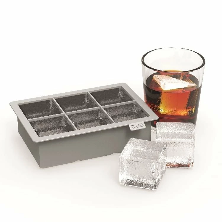 True Brands Colossal 2" Ice Cube Tray 1 True Brands Colossal 2" Ice Cube Tray