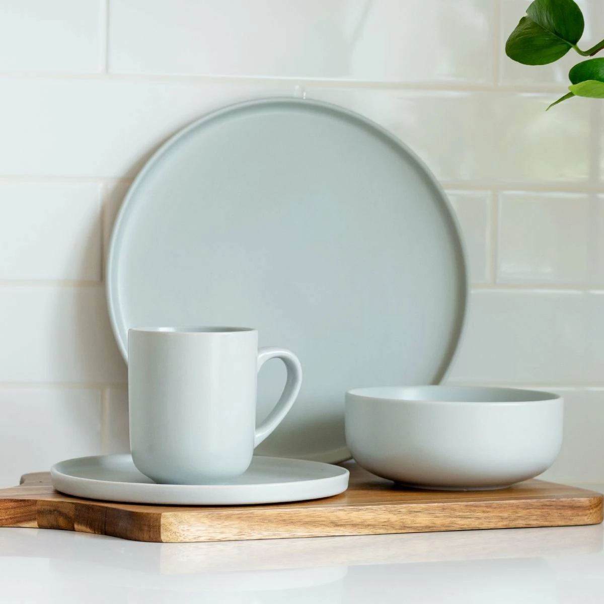 Everything Kitchens Modern Flat 11" Dinner/Charger Plates (Set Of 4) | Stone Gray 3 Everything Kitchens Modern Flat 11" Dinner/Charger Plates (Set Of 4) | Stone Gray - Image 3