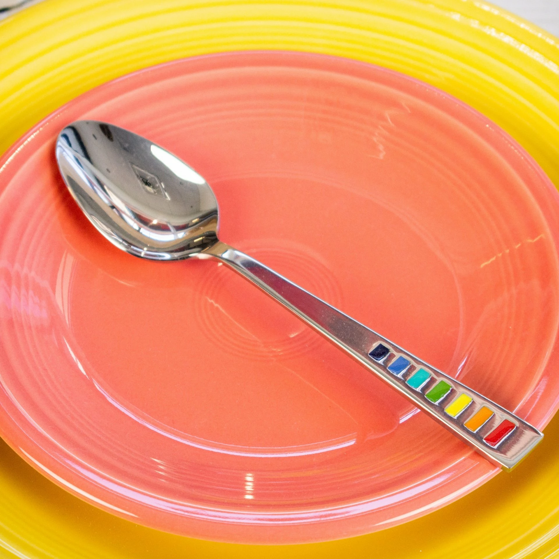 Fiesta® 20-Piece Flatware Set | Celebration 3 Fiesta® 20-Piece Flatware Set | Celebration - Image 3