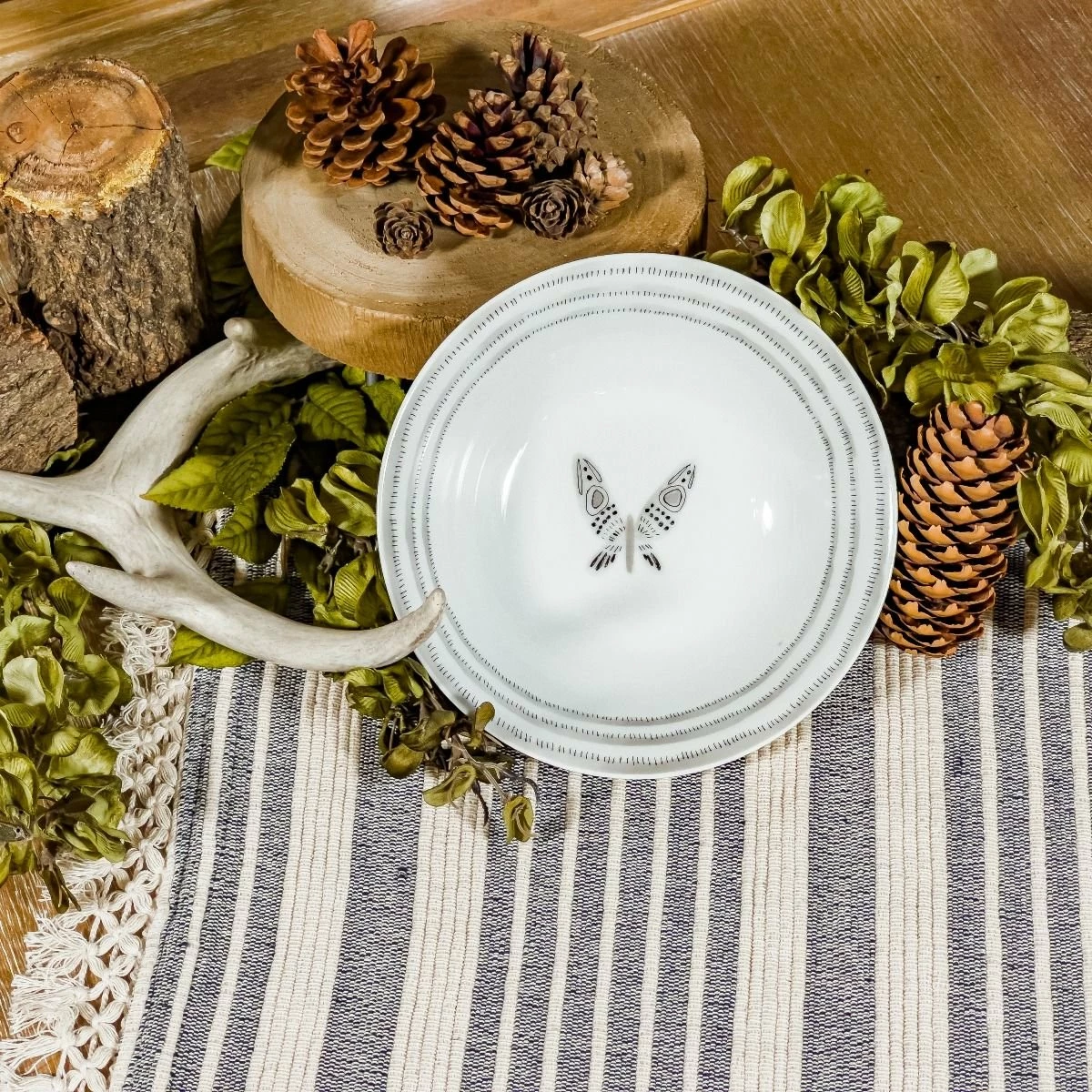 Everything Kitchens 7" Salad Bowl | Bear With Me 3 Everything Kitchens 7" Salad Bowl | Bear With Me - Image 3