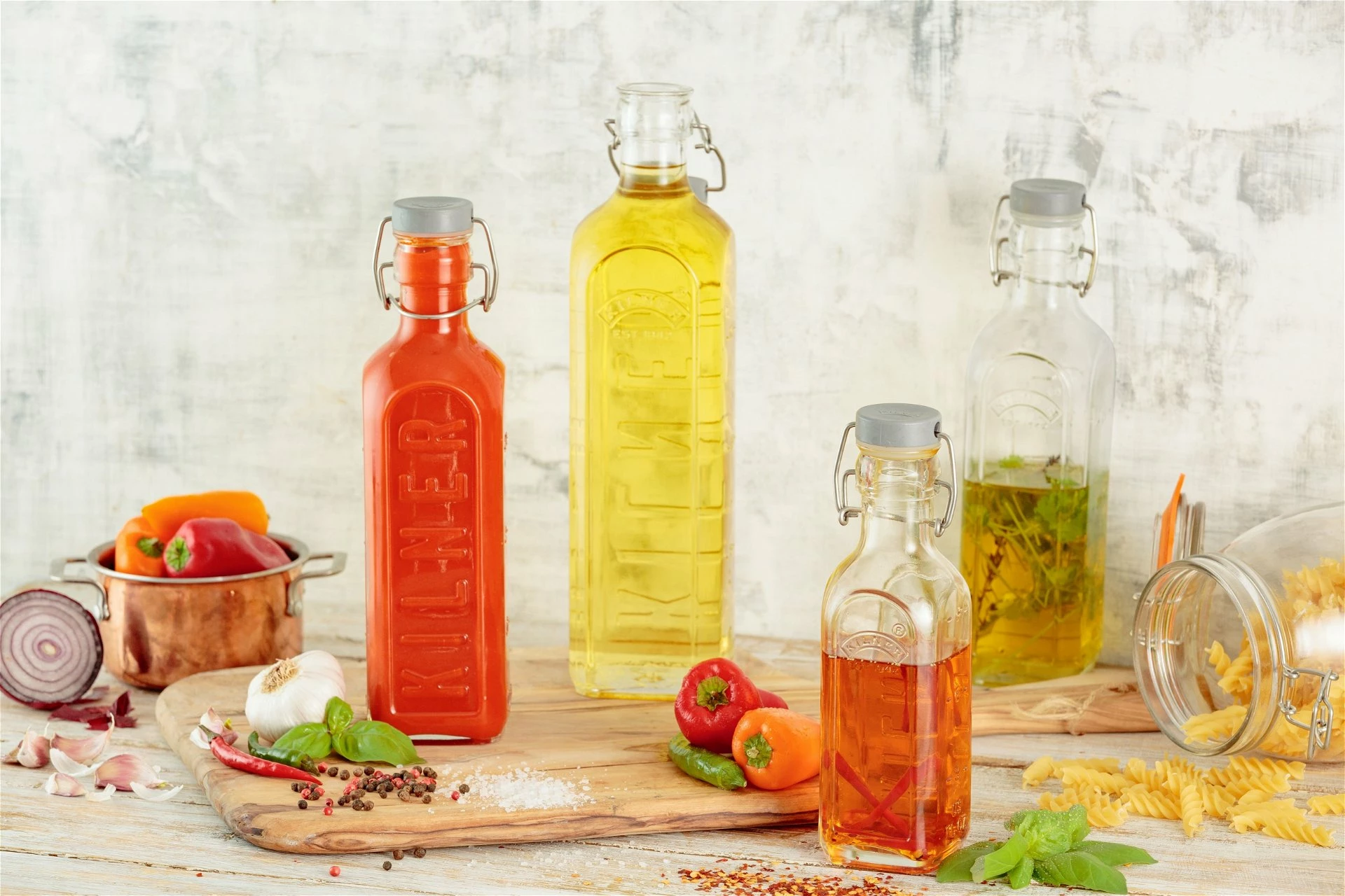 Kilner Swing Top Glass Bottle | 20oz 6 Kilner Swing Top Glass Bottle | 20oz - Image 6