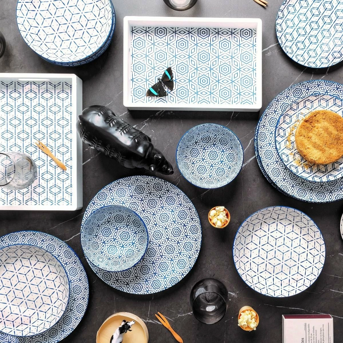 Tognana Metropolis Collection 18-piece Dinnerware Set | Down Town 4 Tognana Metropolis Collection 18-piece Dinnerware Set | Down Town - Image 4