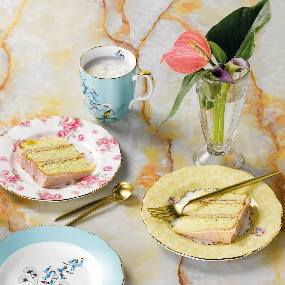 Royal Albert 100 Years 1950-1990 10-Piece Set | Festival, Golden Rose, Poppy, Rose Blush & Bouquet 6 Royal Albert 100 Years 1950-1990 10-Piece Set | Festival, Golden Rose, Poppy, Rose Blush & Bouquet - Image 6