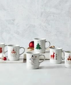 Le Creuset 14oz Mug | Noel (Christmas Tree) -Cheap Dinnerware Store rs15001 210628 lecreuset noelmugs ret