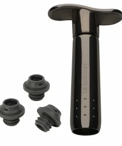 Le Creuset Wine Pump + 3 Stoppers | Black