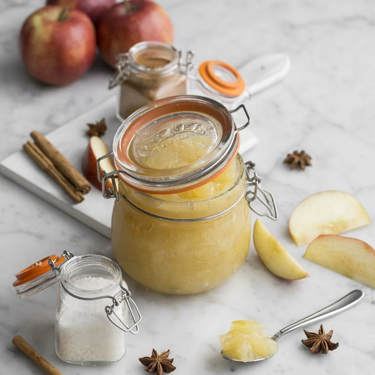 Kilner Swing Top Round Glass Jar | 17oz 3 Kilner Swing Top Round Glass Jar | 17oz - Image 3