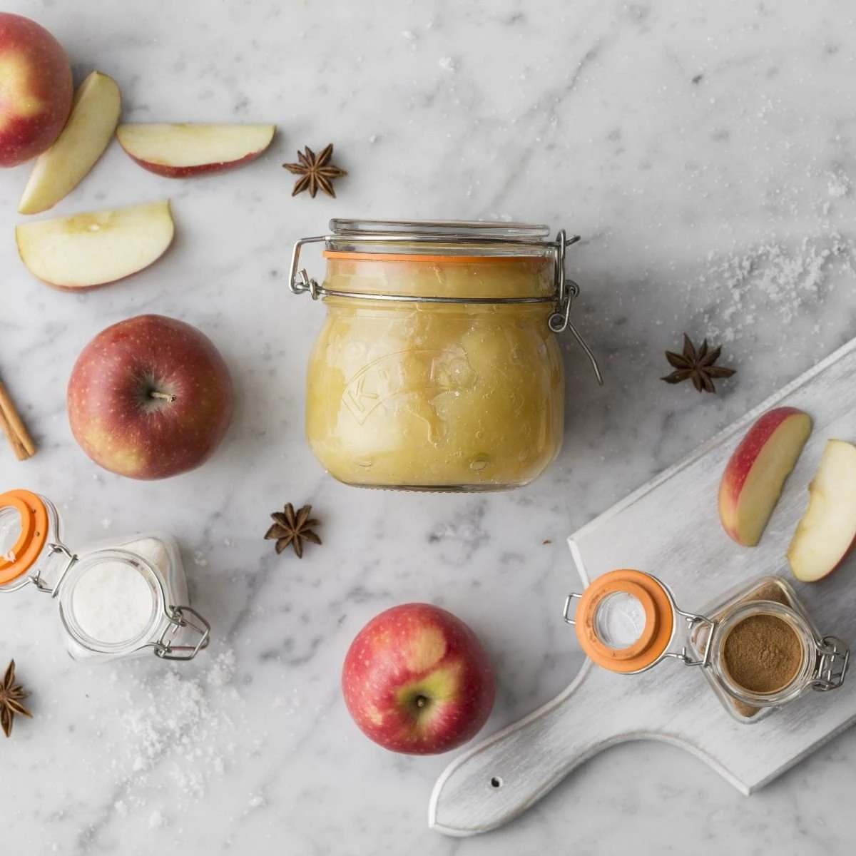 Kilner Swing Top Round Glass Jar | 17oz 4 Kilner Swing Top Round Glass Jar | 17oz - Image 4