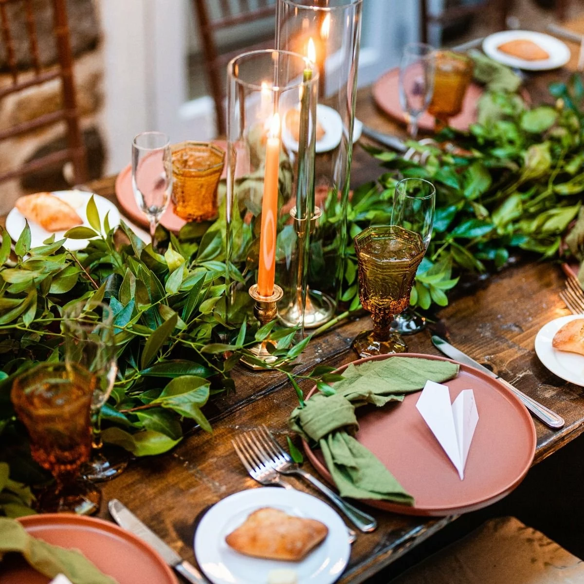 Everything Kitchens Modern Flat 8-Piece Dinner Plate Set | Terracotta & Stone Gray 9 Everything Kitchens Modern Flat 8-Piece Dinner Plate Set | Terracotta & Stone Gray - Image 9