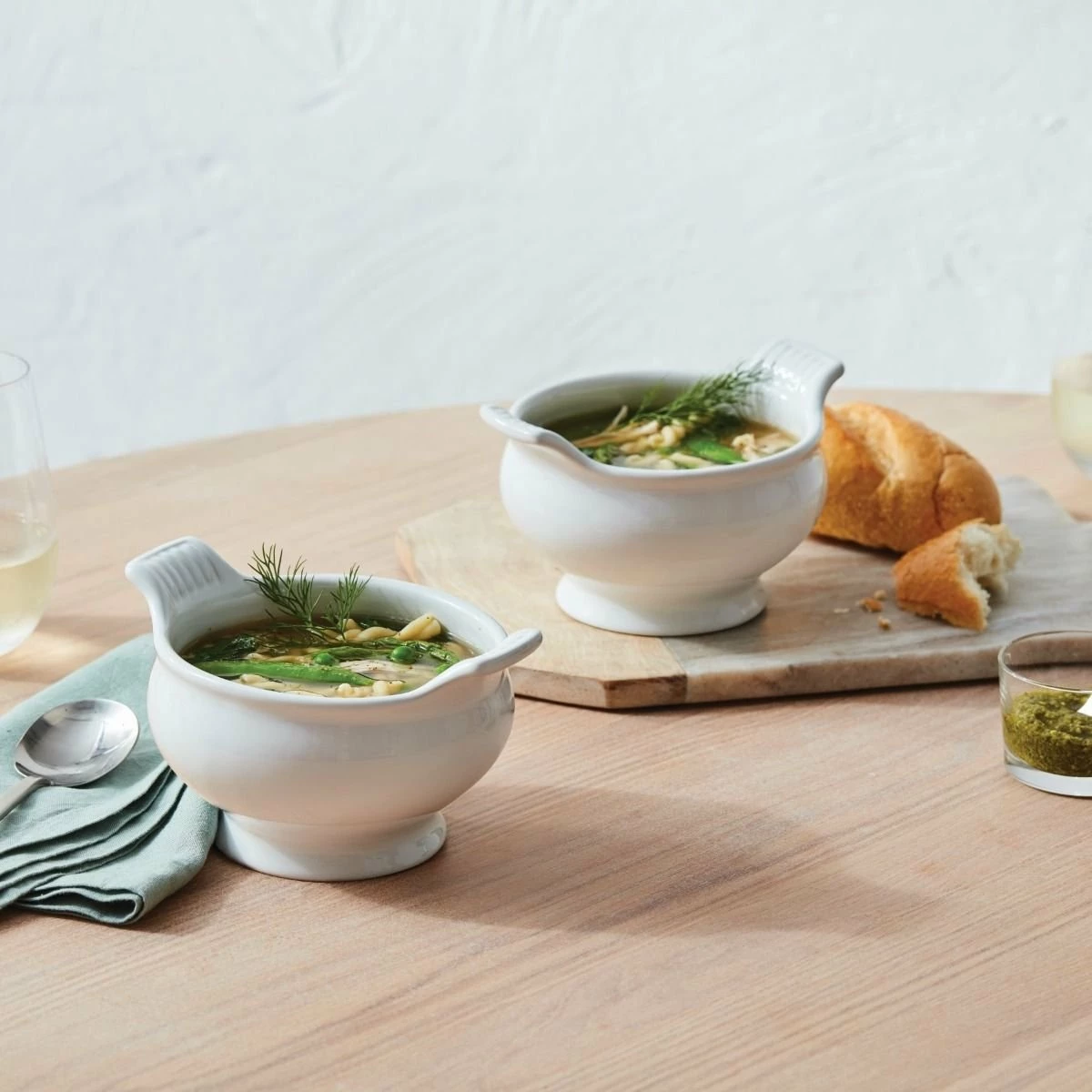 Le Creuset 20oz Heritage Soup Bowl | White 5 Le Creuset 20oz Heritage Soup Bowl | White - Image 5